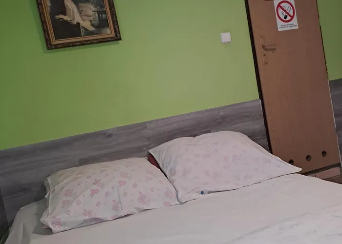 Pokoje Goscinne Zaglobianka